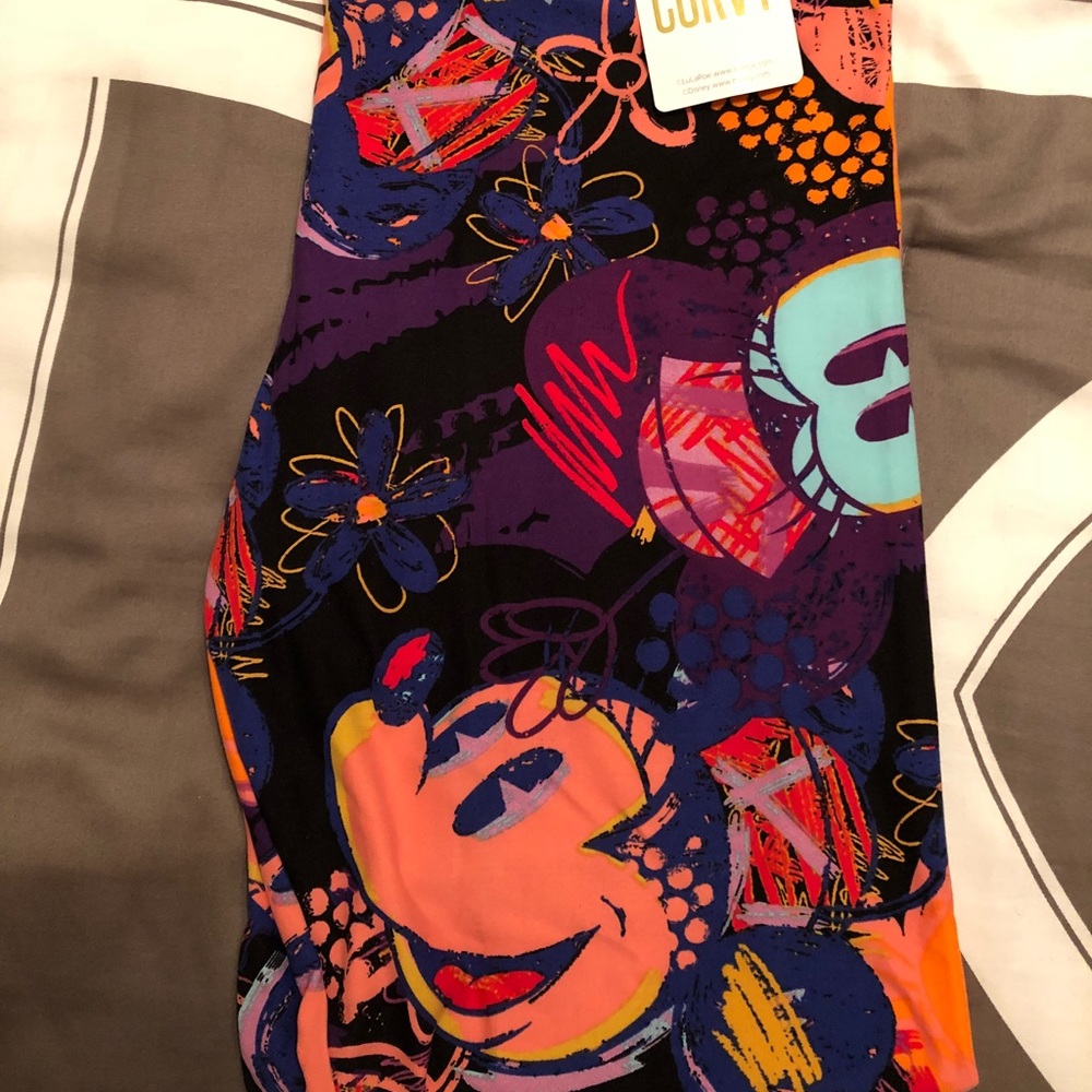 New with tags LulaRoe Disney Leggings TC